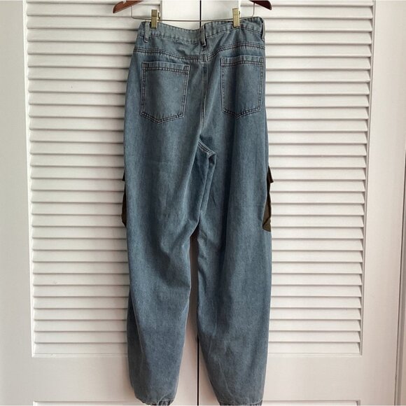 Micas Woman’s Multi Pocket Wide-Leg Cargo Jeans Size L Two-Tone Denim & Olive Gr - Picture 3 of 16